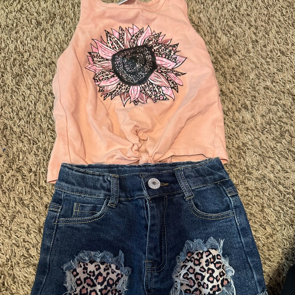 Girls matching short set